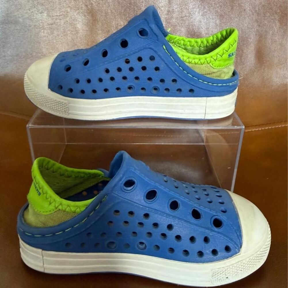 Skechers  Blue and Navy Clogs